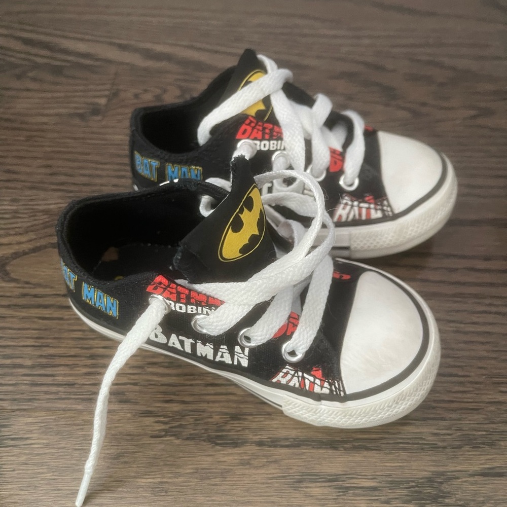 Batman toddler Converse sneakers size 6